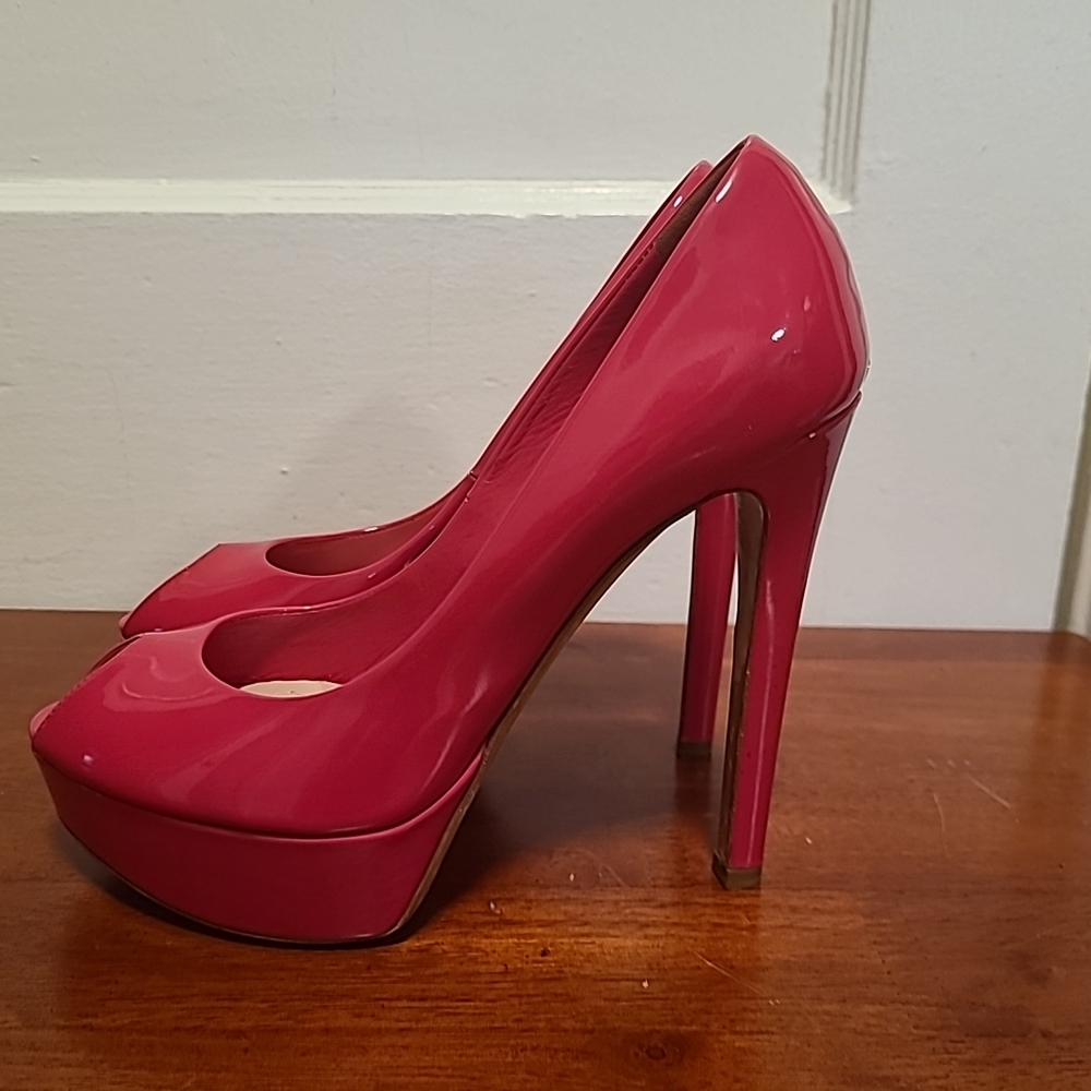 CRISTIAN DIOR PINK SHOES
